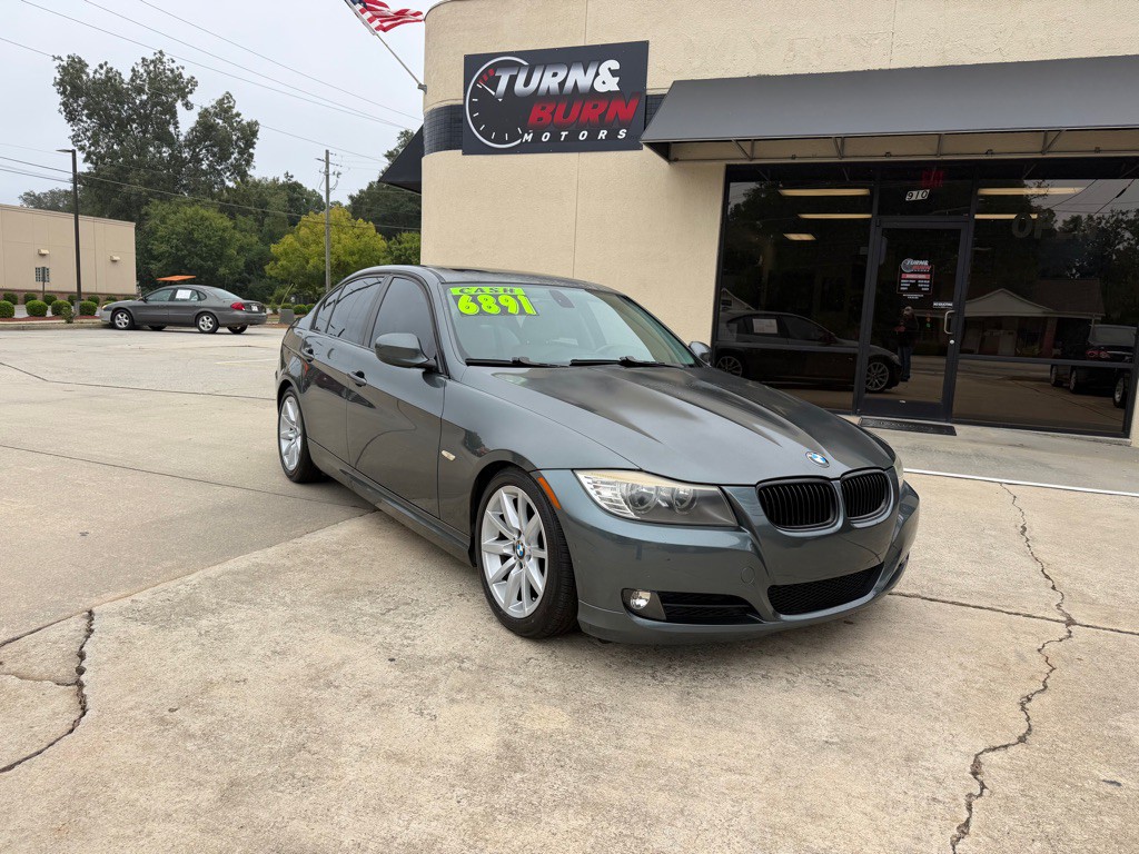 2009 BMW 3 Series Image 1