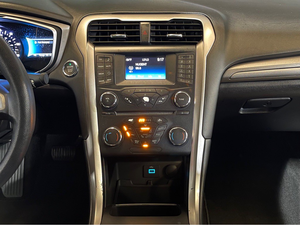 2018 Ford Fusion Image 13