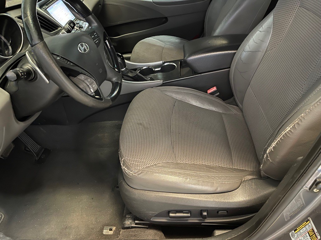 2012 Hyundai Sonata Image 10