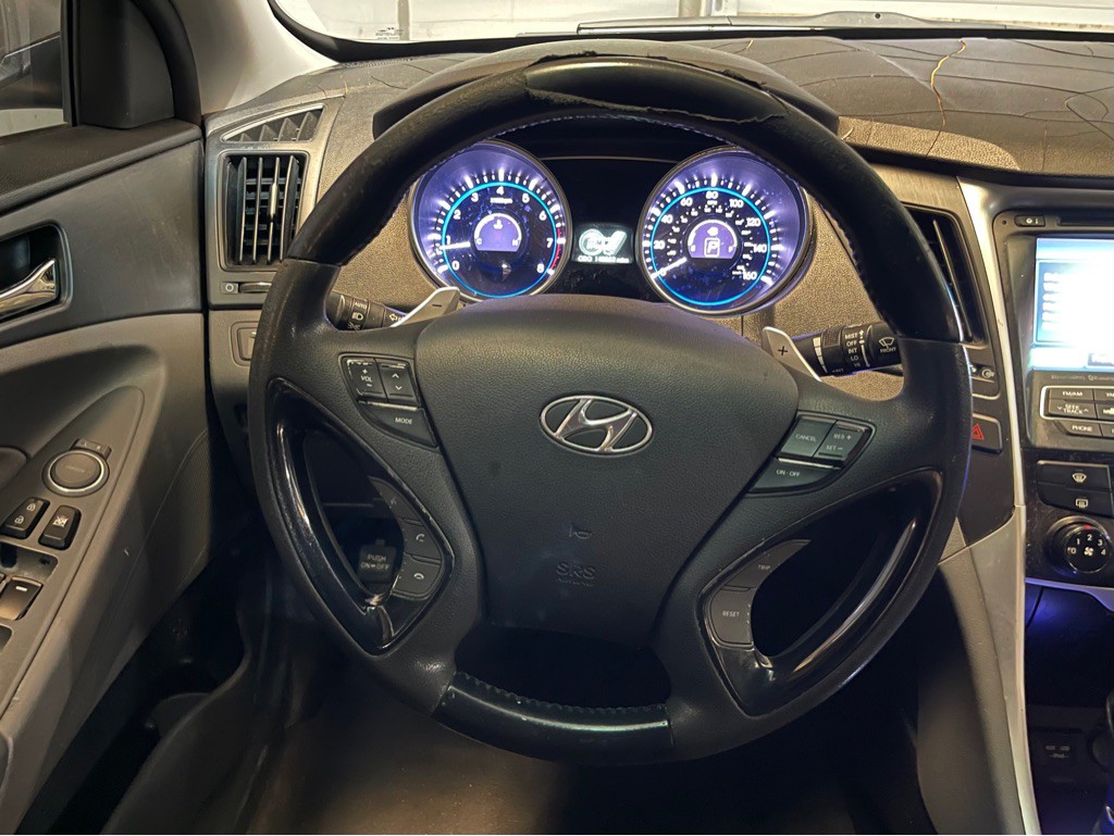 2012 Hyundai Sonata Image 12
