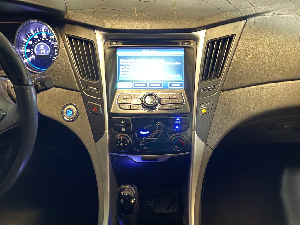 2012 Hyundai Sonata Image 13