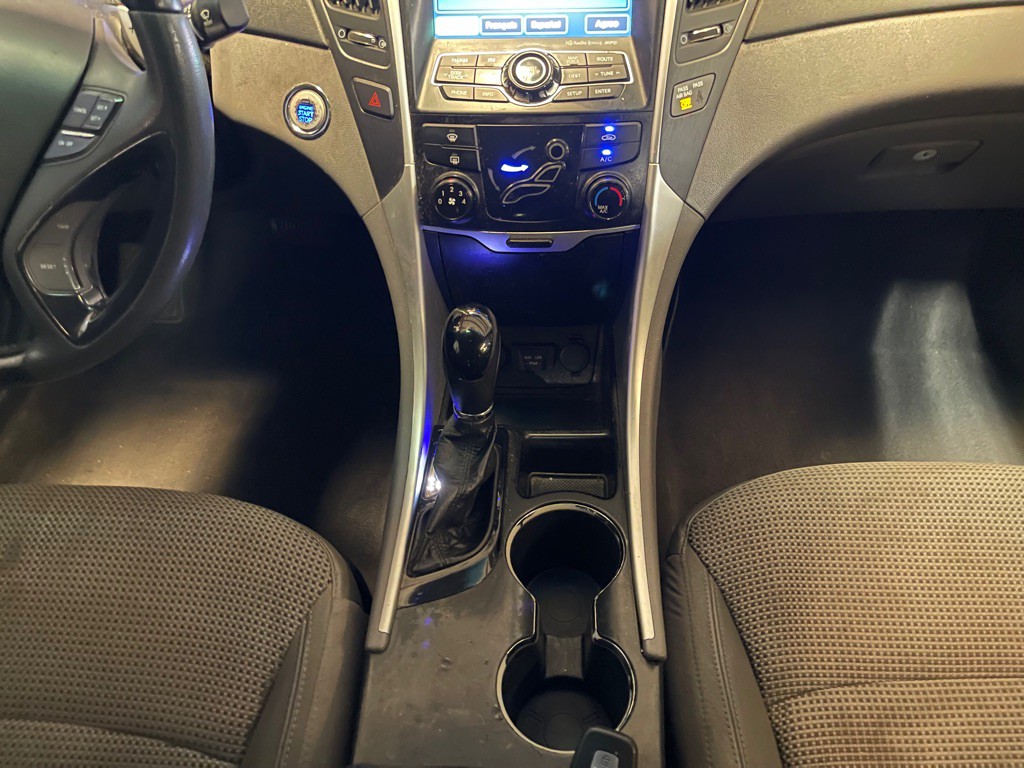 2012 Hyundai Sonata Image 14
