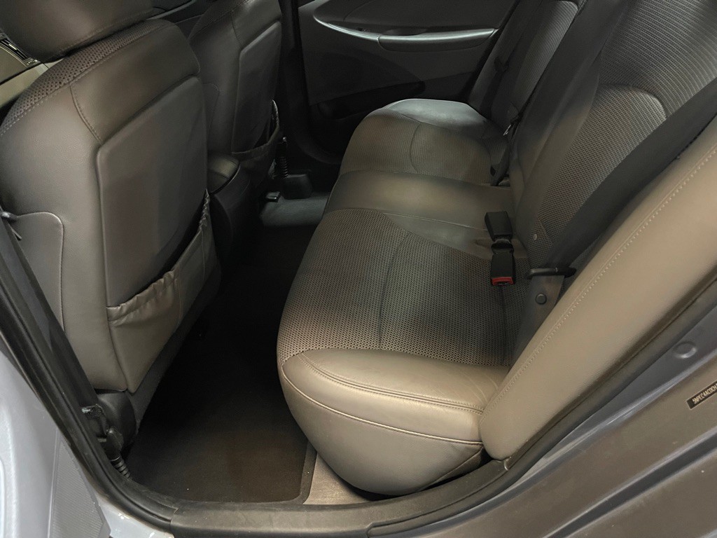 2012 Hyundai Sonata Image 18