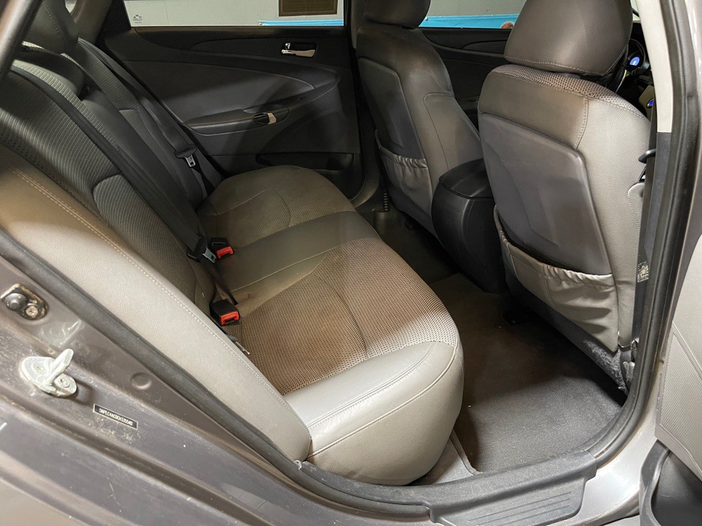 2012 Hyundai Sonata Image 19
