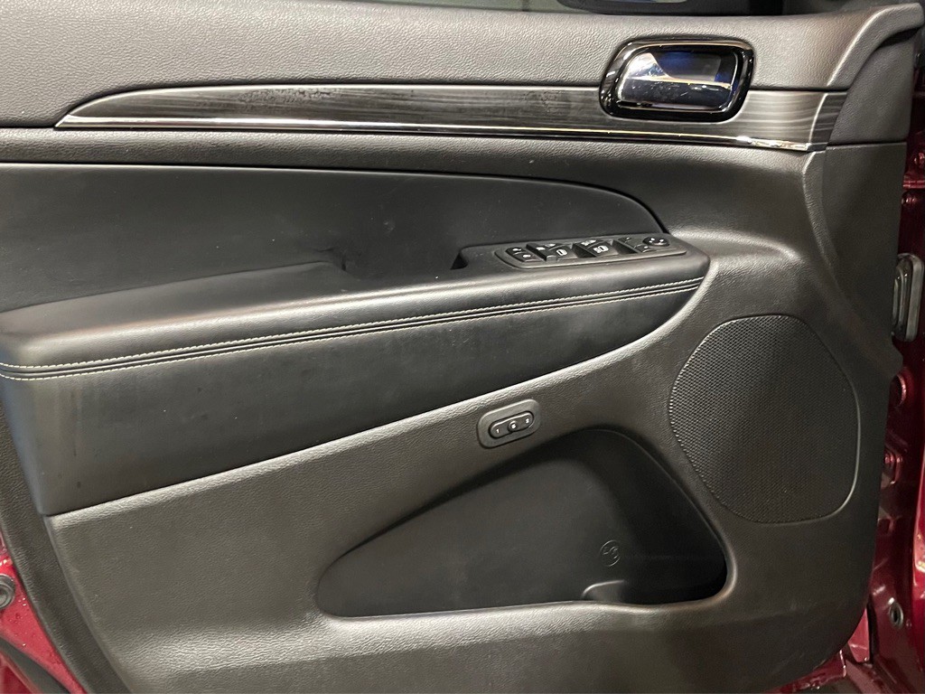 2021 Jeep Grand Cherokee Image 9