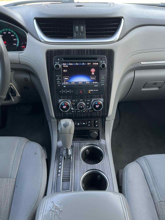 2013 Chevrolet Traverse Image 16