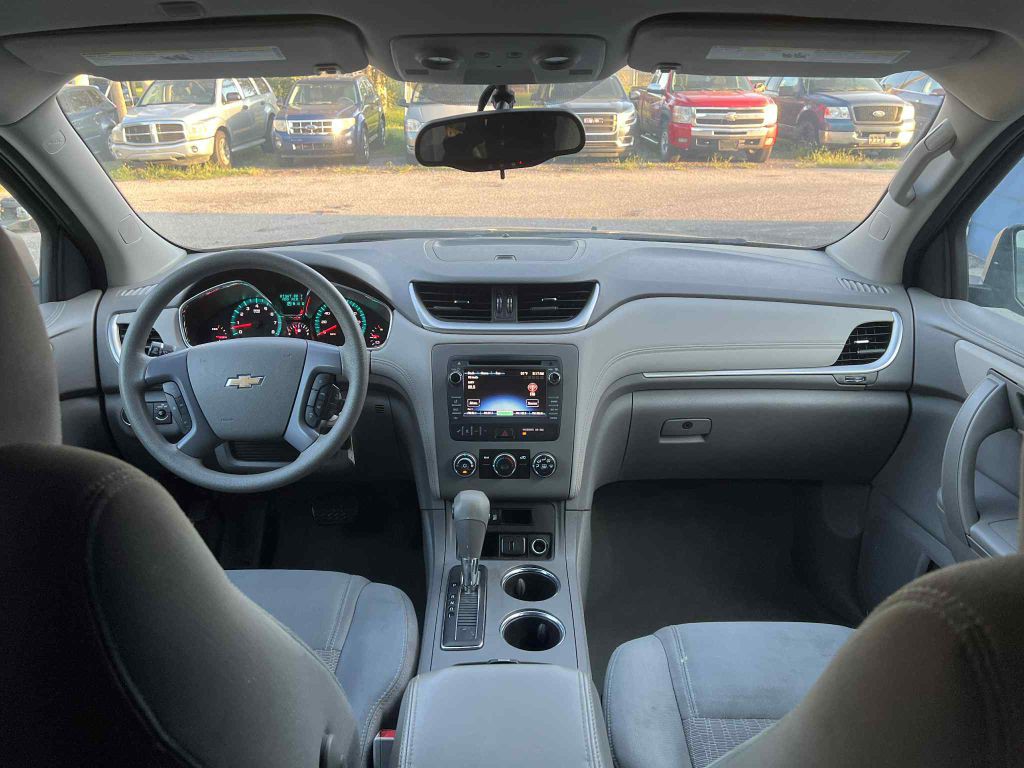 2017 Chevrolet Traverse Image 13