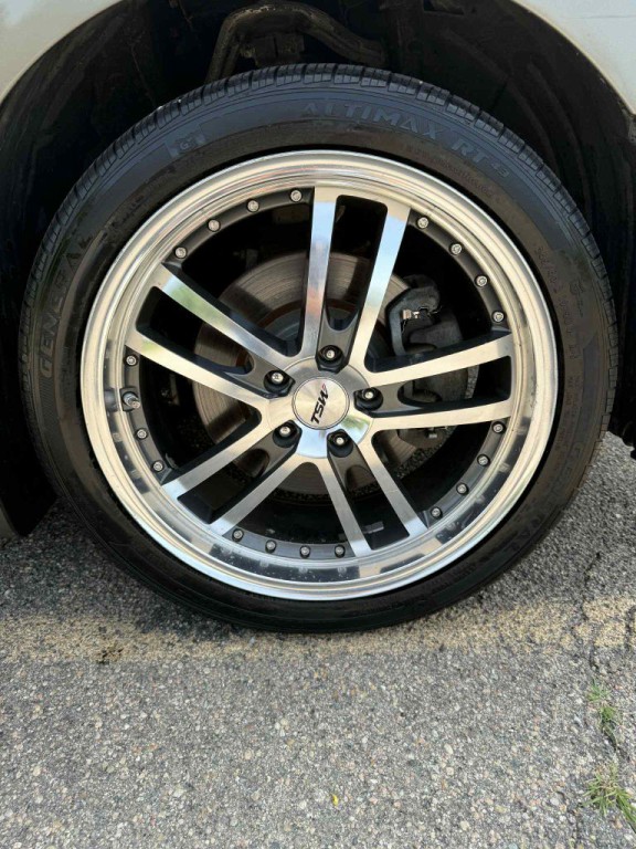 2006 INFINITI M35 Image 9