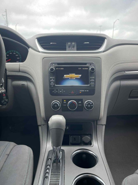 2016 Chevrolet Traverse Image 14