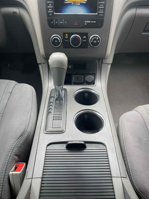 2016 Chevrolet Traverse Image 15