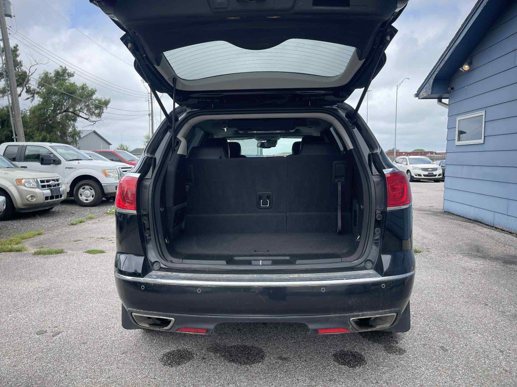 2016 Buick Enclave Image 5