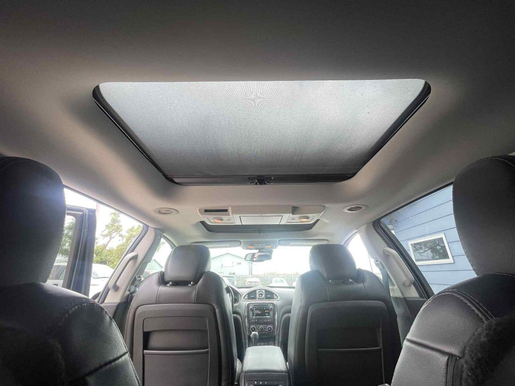 2016 Buick Enclave Image 12
