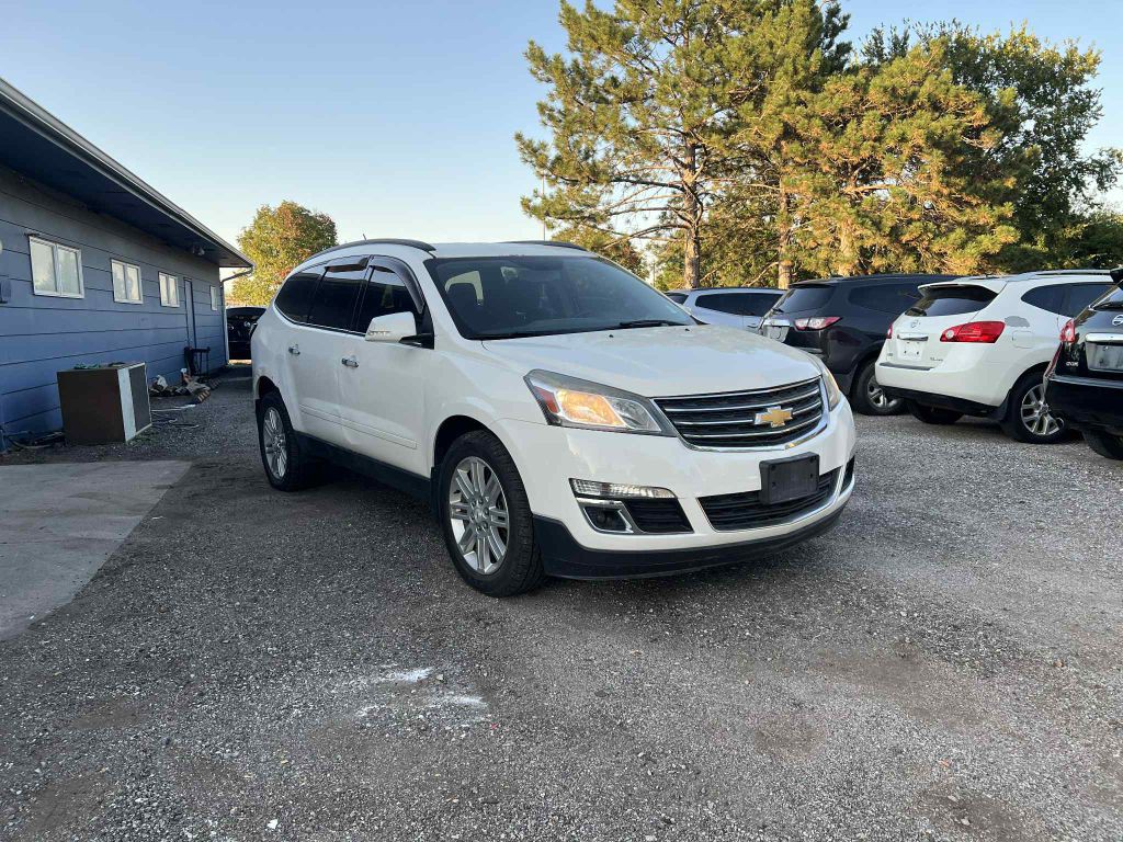 2015 Chevrolet Traverse Image 3