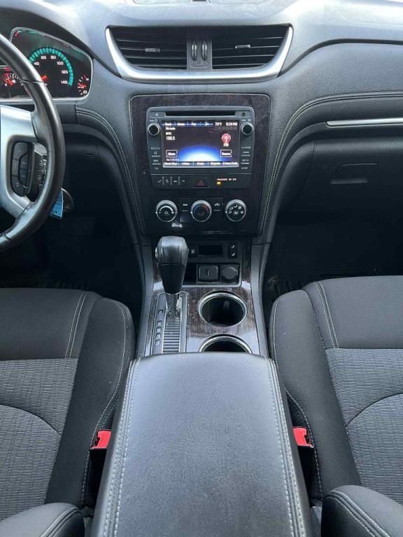2015 Chevrolet Traverse Image 14