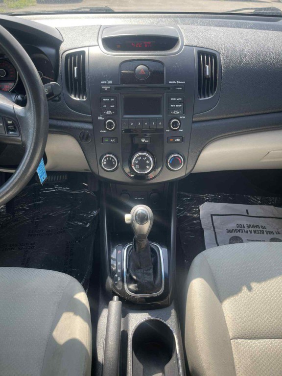 2011 Kia Forte Image 13