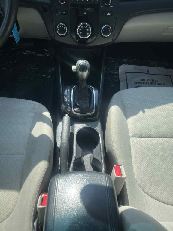2011 Kia Forte Image 14