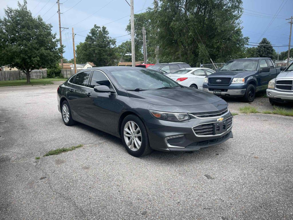 2016 Chevrolet Malibu Image 3