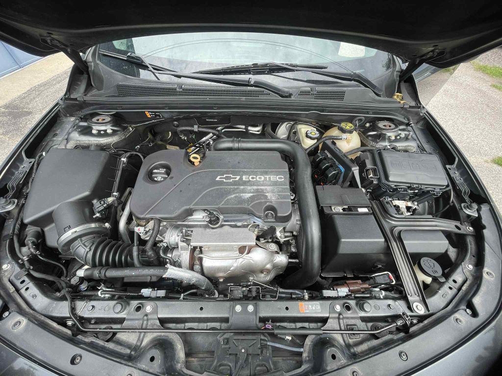 2016 Chevrolet Malibu Image 16