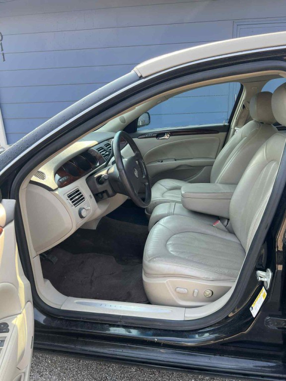 2007 Buick Lucerne Image 9