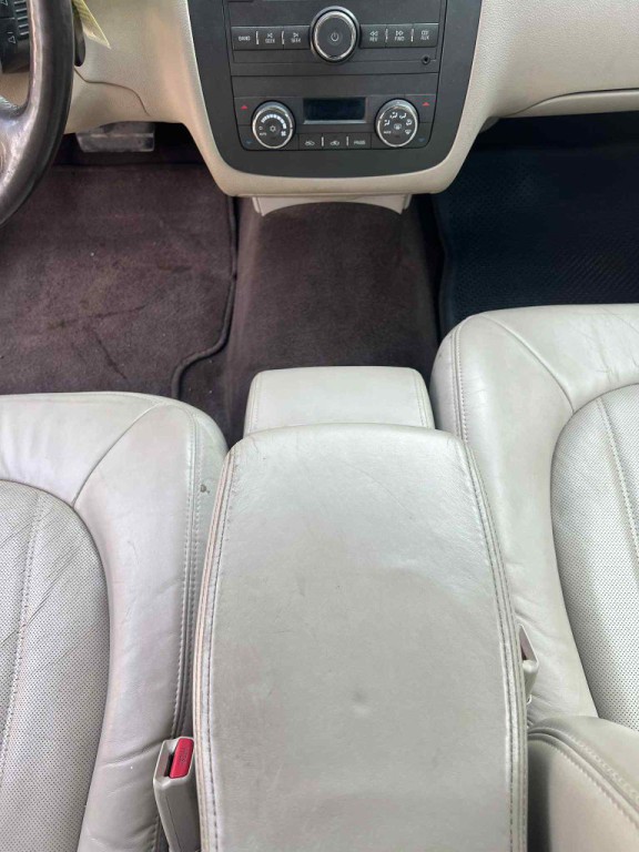 2007 Buick Lucerne Image 12
