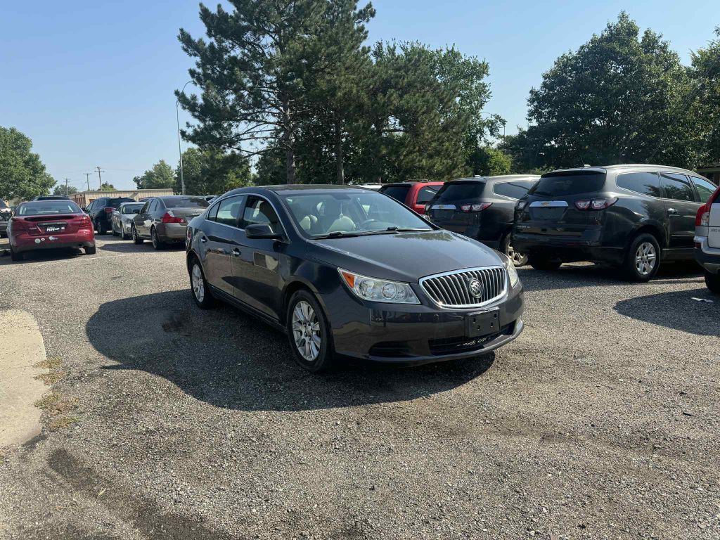 2013 Buick Lacrosse Image 3