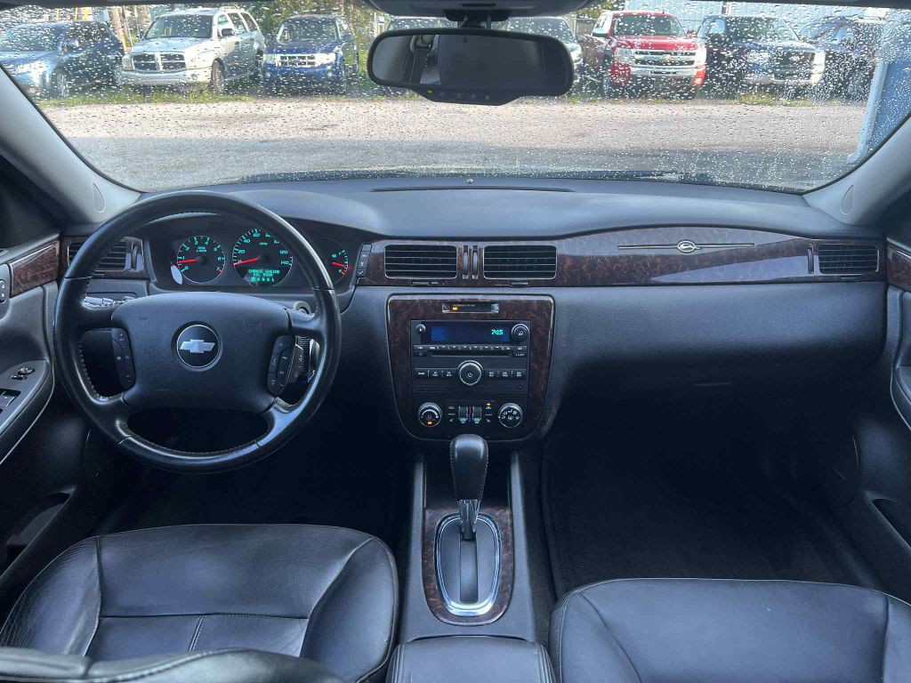 2012 Chevrolet Impala Image 12