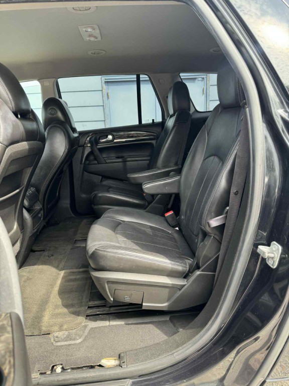 2013 Buick Enclave Image 9