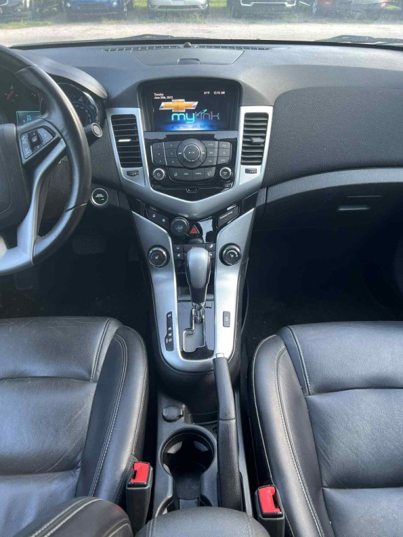 2013 Chevrolet Cruze Image 13