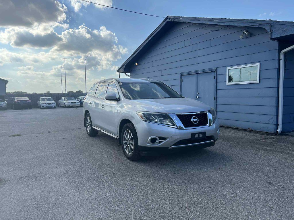 2013 Nissan Pathfinder Image 3