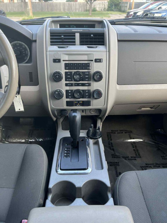 2009 Ford Escape Image 14