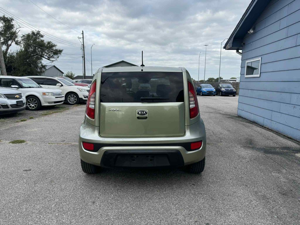 2013 Kia Soul Image 4