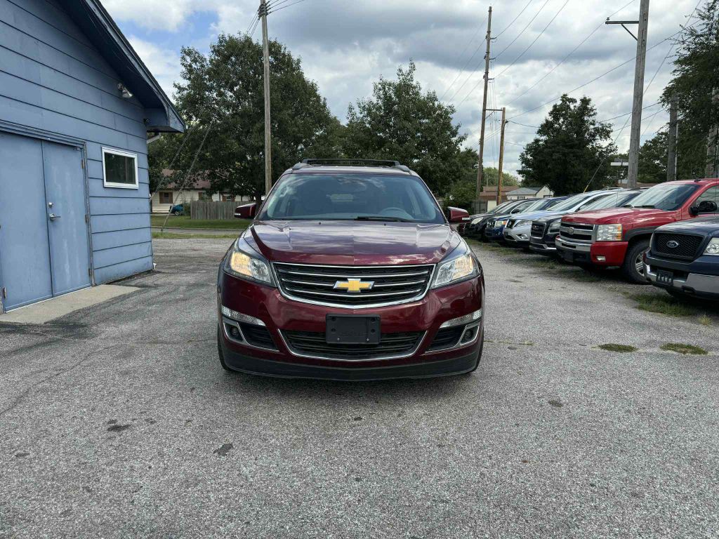 2015 Chevrolet Traverse Image 2