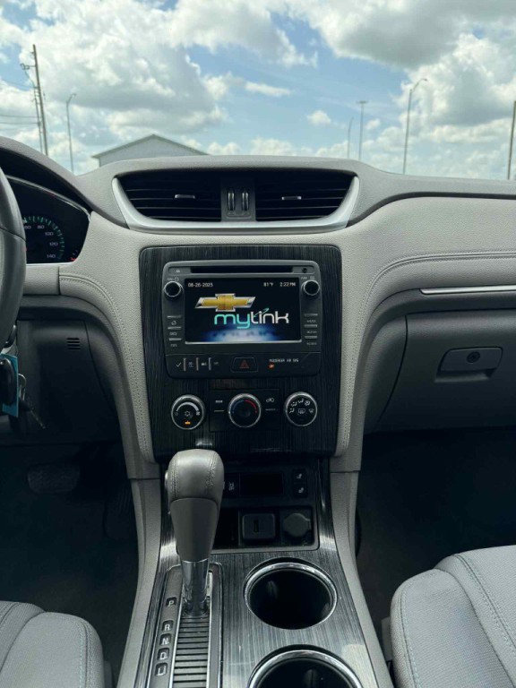 2015 Chevrolet Traverse Image 14