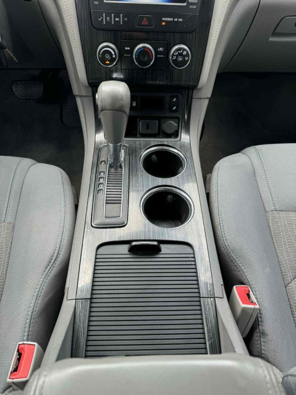 2015 Chevrolet Traverse Image 15