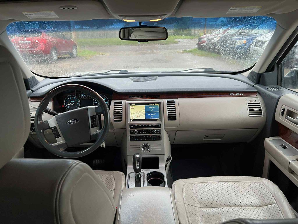 2009 Ford Flex Image 14