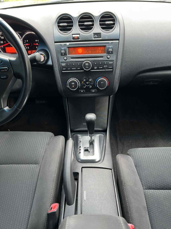 2013 Nissan Altima Image 14