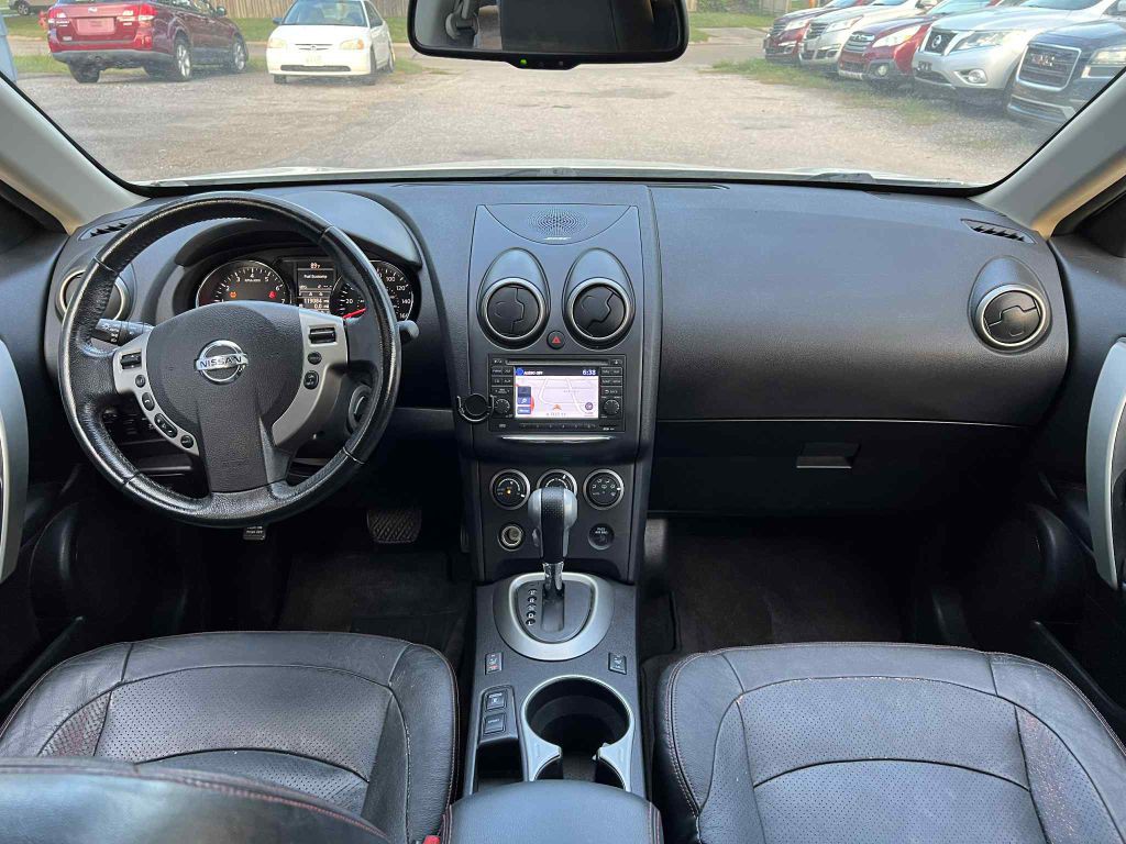 2013 Nissan Rogue Image 11