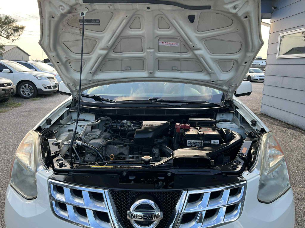 2013 Nissan Rogue Image 18