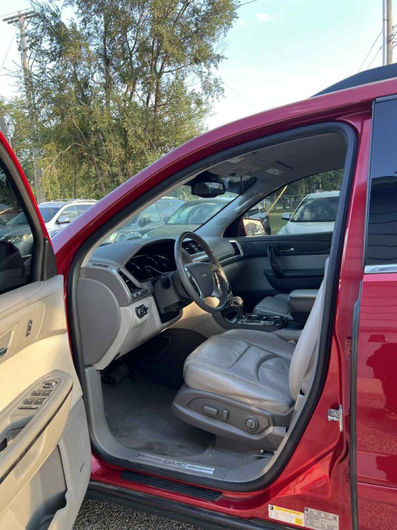 2014 GMC Acadia Image 9