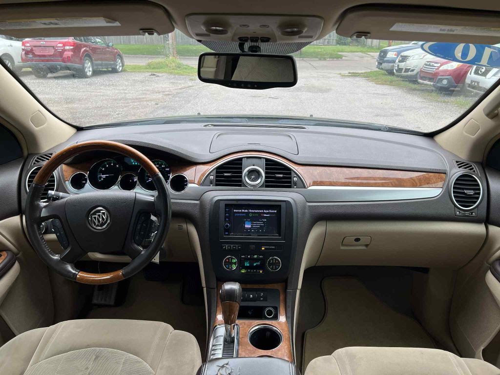 2010 Buick Enclave Image 12