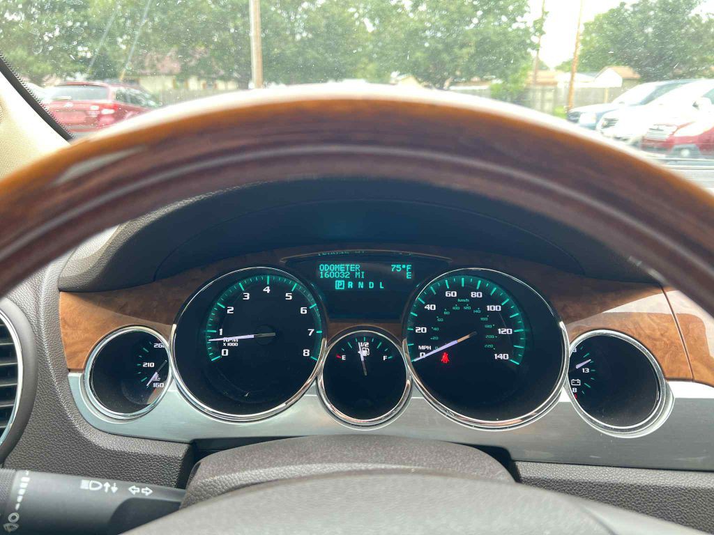 2010 Buick Enclave Image 14