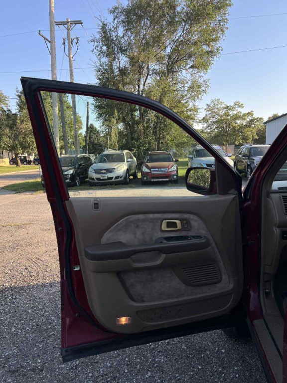 2004 Honda Pilot Image 9