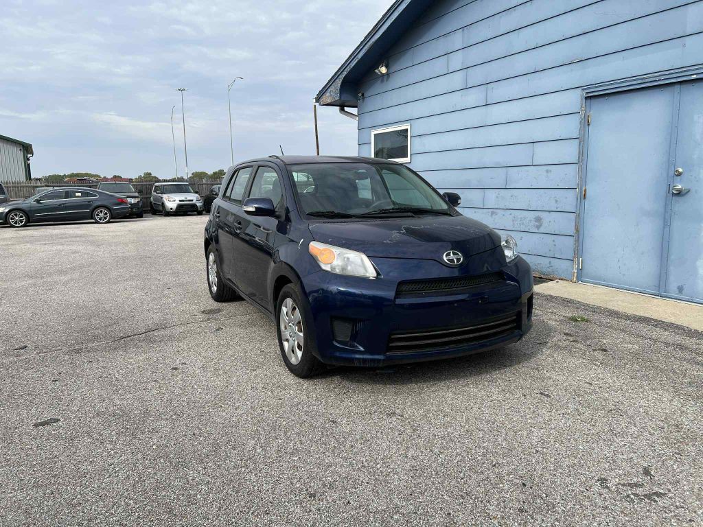 2010 Scion xD Image 3