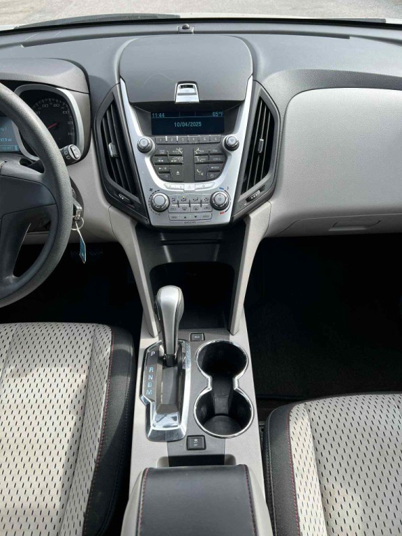 2010 Chevrolet Equinox Image 12