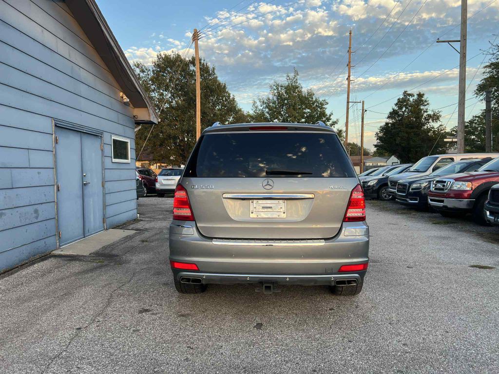 2012 Mercedes-Benz GL-Class Image 4