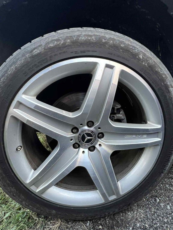 2012 Mercedes-Benz GL-Class Image 8