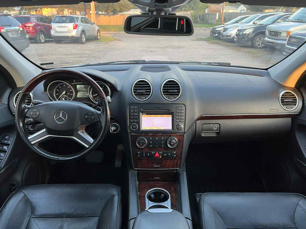 2012 Mercedes-Benz GL-Class Image 13