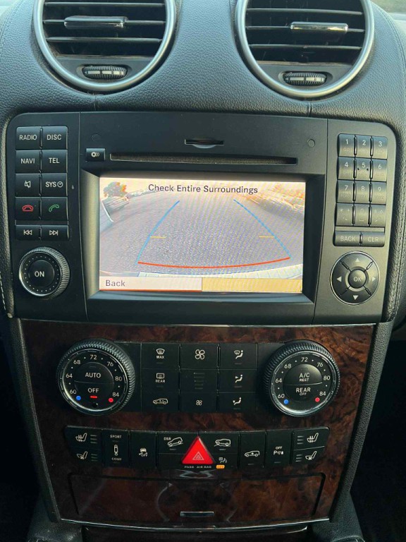 2012 Mercedes-Benz GL-Class Image 15