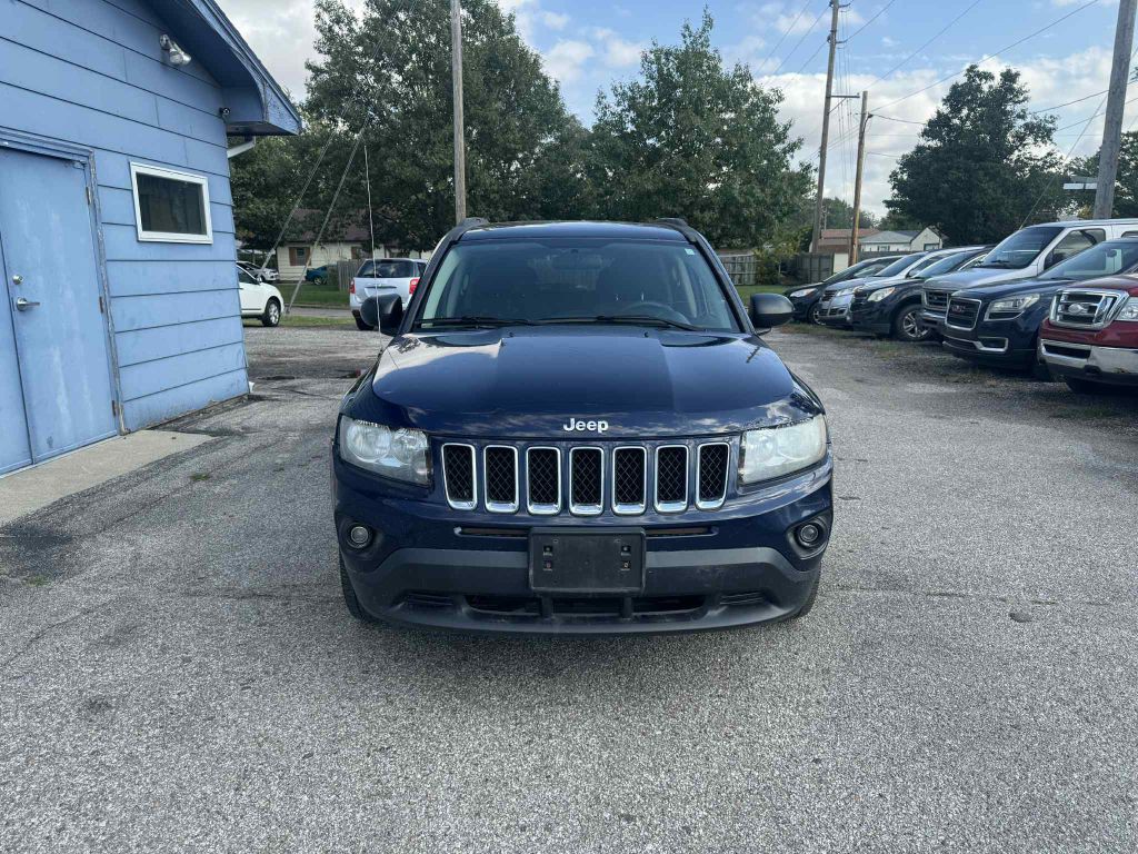 2014 Jeep Compass Image 2
