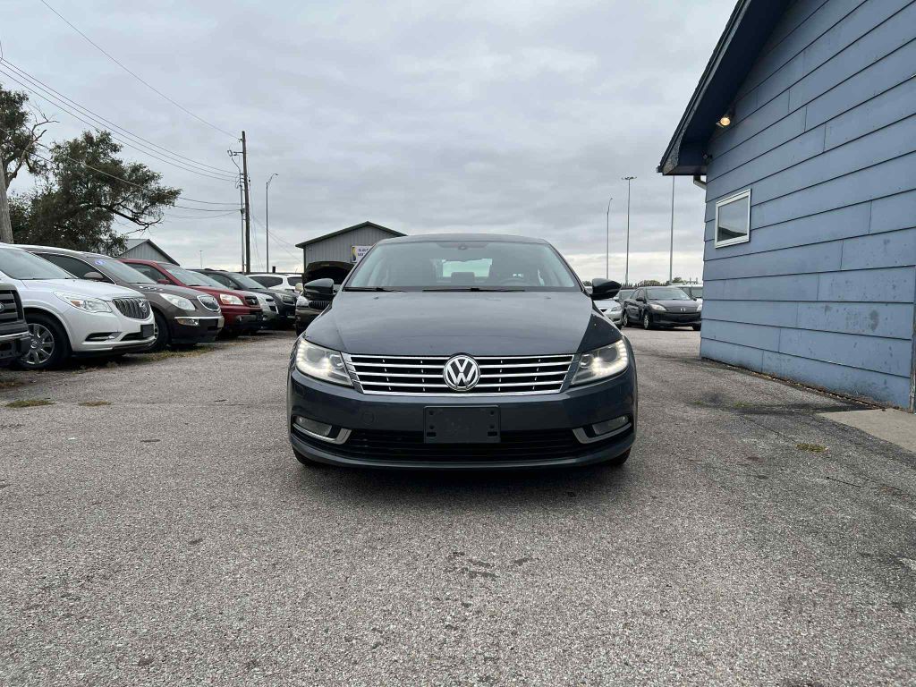 2013 Volkswagen CC Image 2
